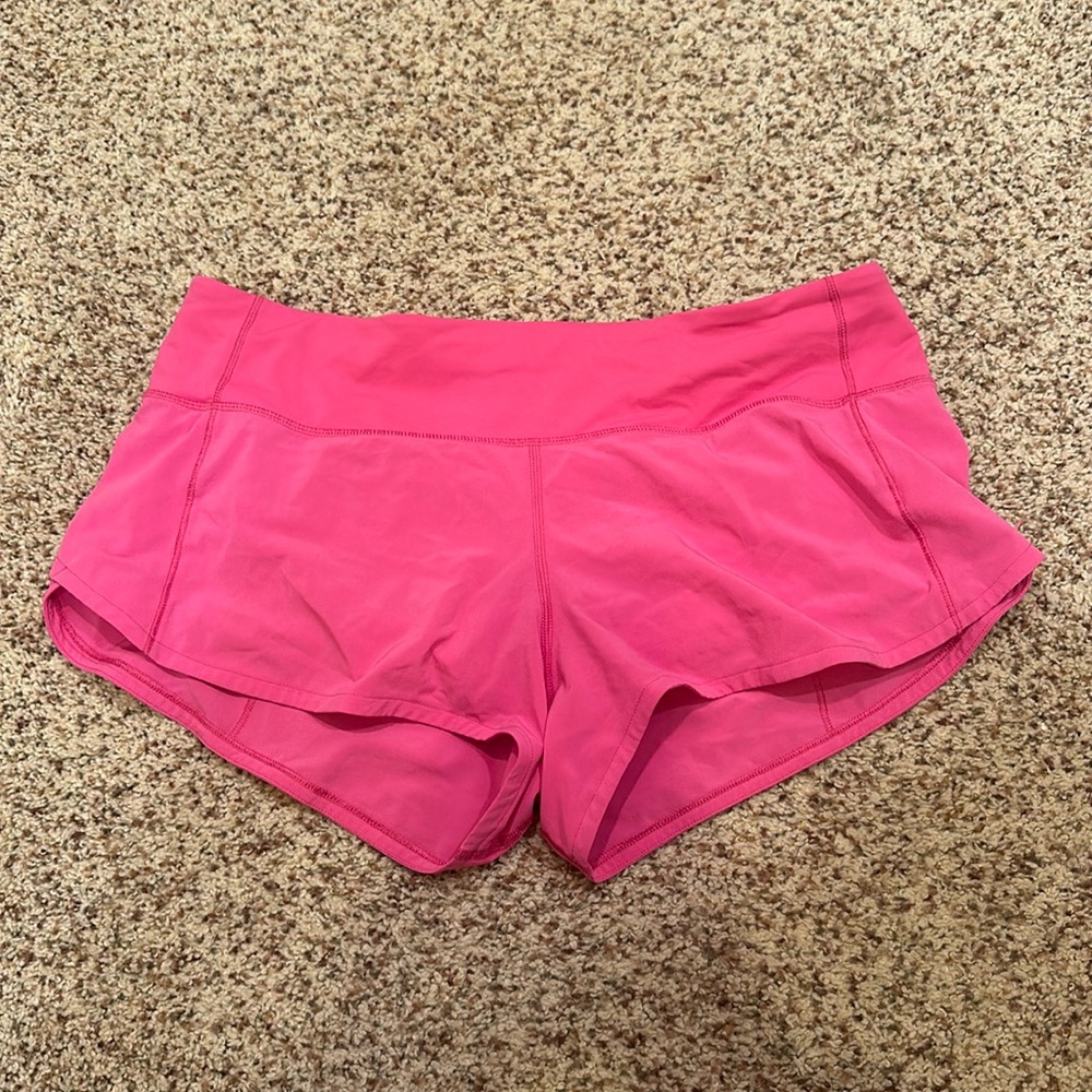 Lululemon Speed Up Low Rise Short 2.5 - Sonic Pink - Size 6